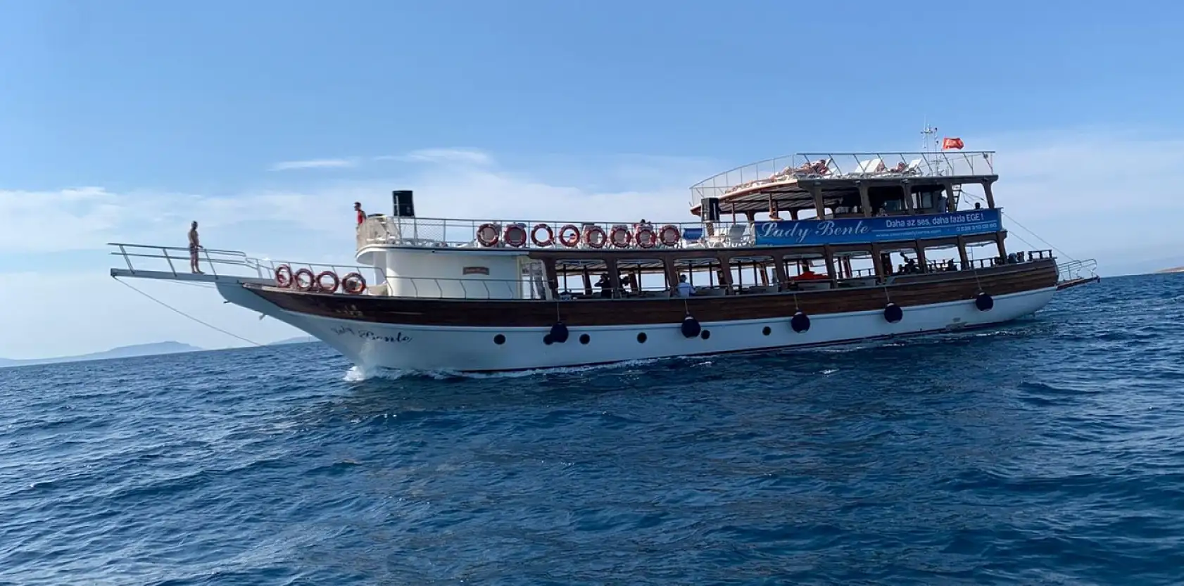 Çeşme'de mavi yolculuğun en güzel rotası