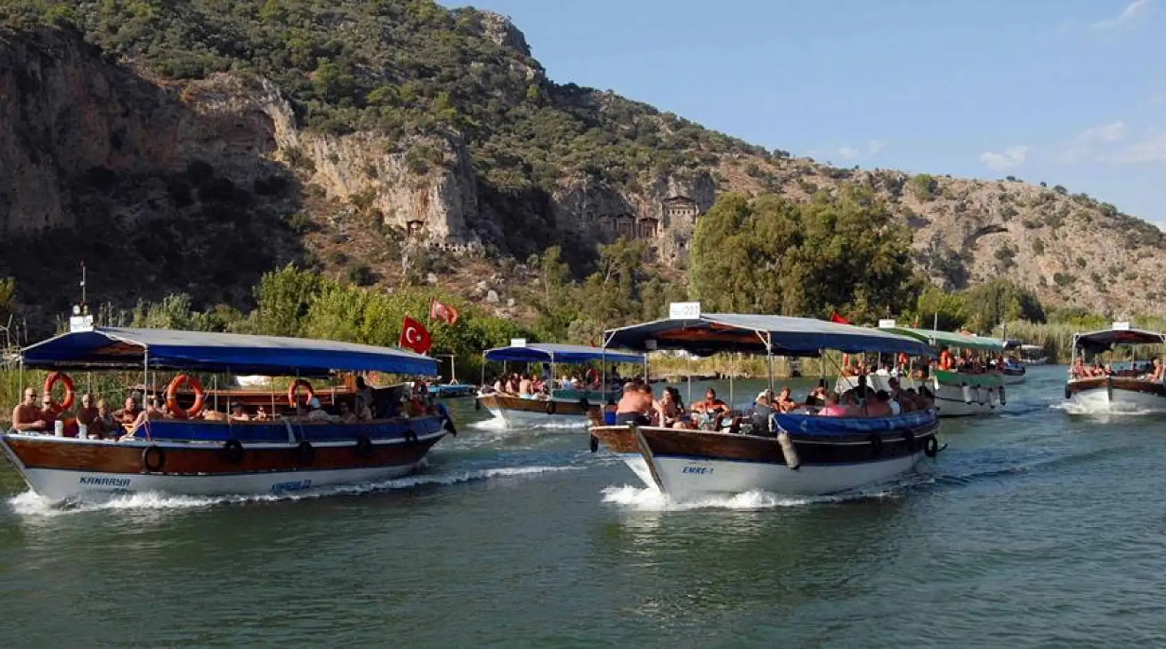 Denize açılmadan dönmeyin! Marmaris'in 2025'te en çok beğenilen tekne turları