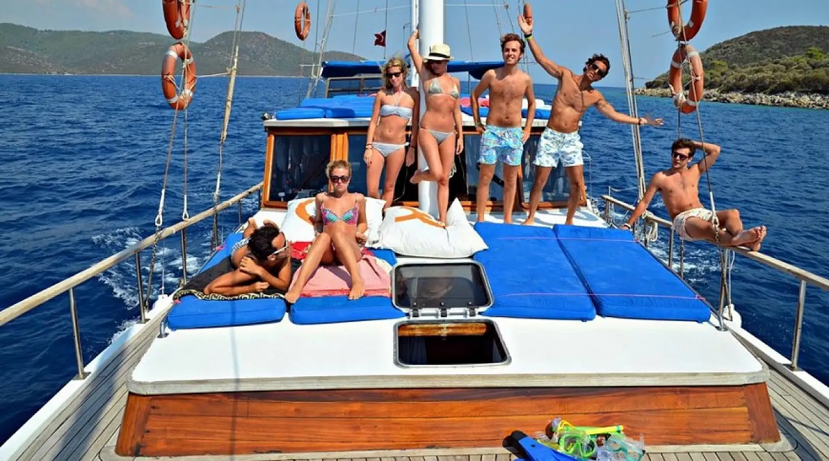 Denize açılmadan dönmeyin! Marmaris'in 2025'te en çok beğenilen tekne turları