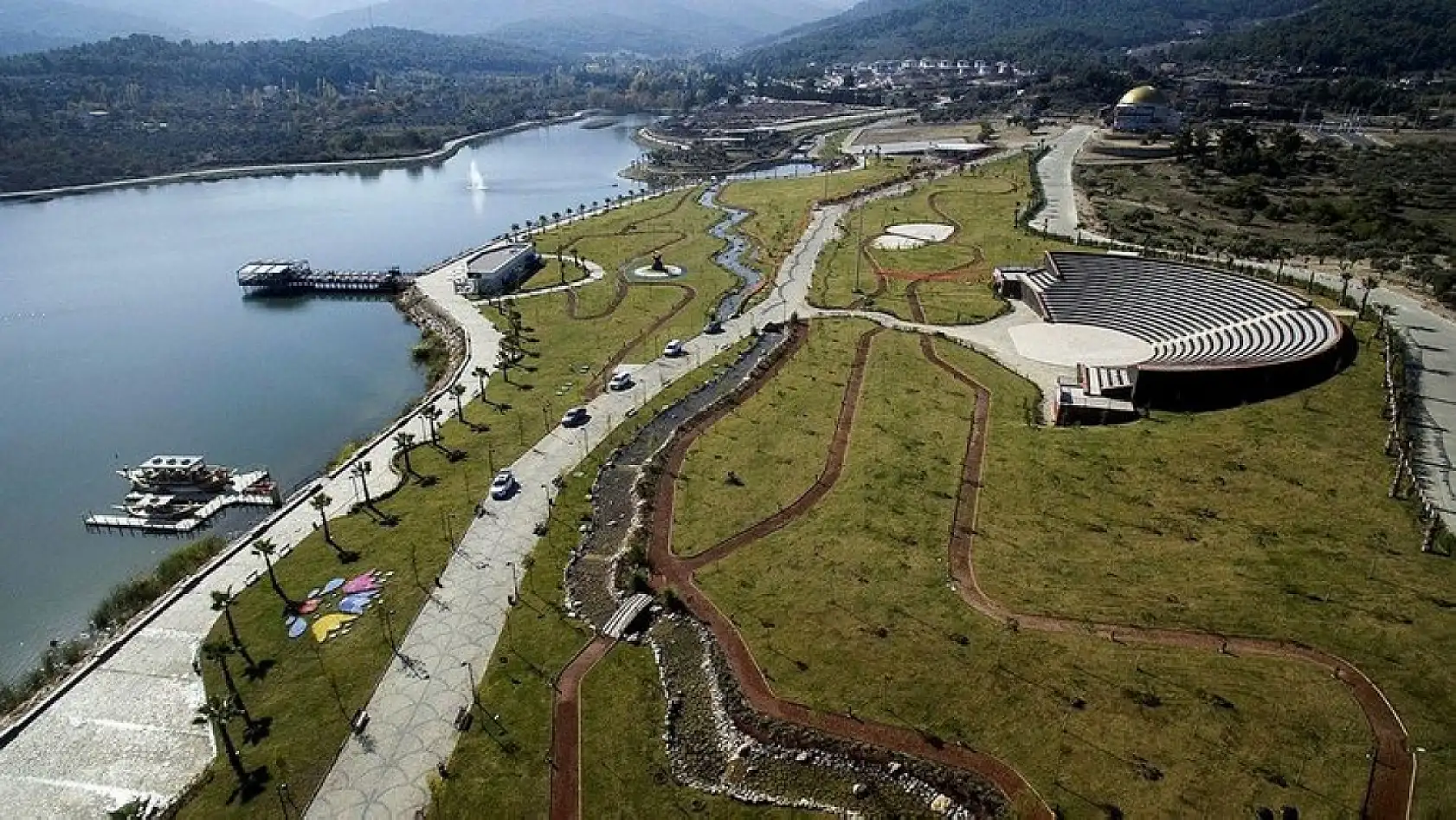 Sadece 30 dakika mesafede, İzmir'in ortasında cenneti andıran saklı bir dünya!