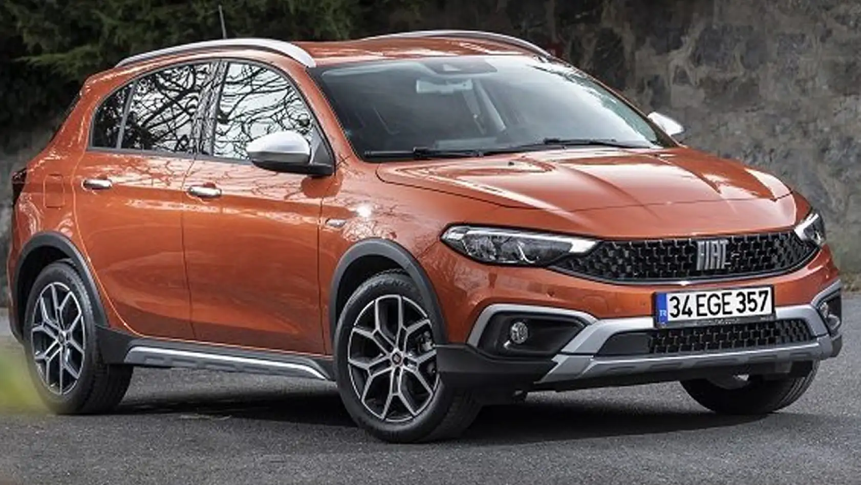 Fiat'tan Egea Cross alacaklara müjde: 160 Bin TL indirim ve faizsiz finansman desteği başladı!
