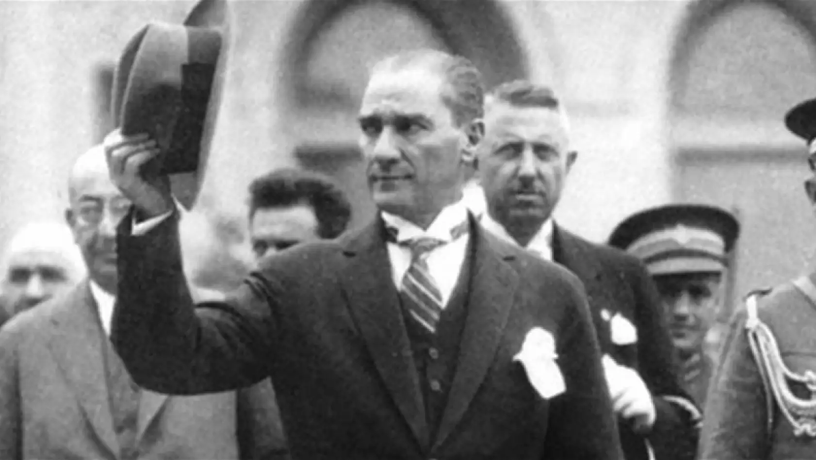 İzmir Atatürk'ün izinde