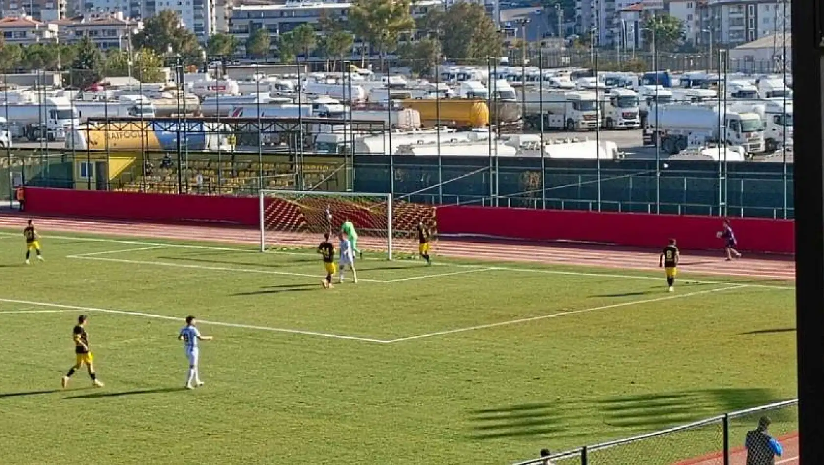 Aliağaspor FK, Anadolu Üniversitesi'ne uzatmada mağlup oldu