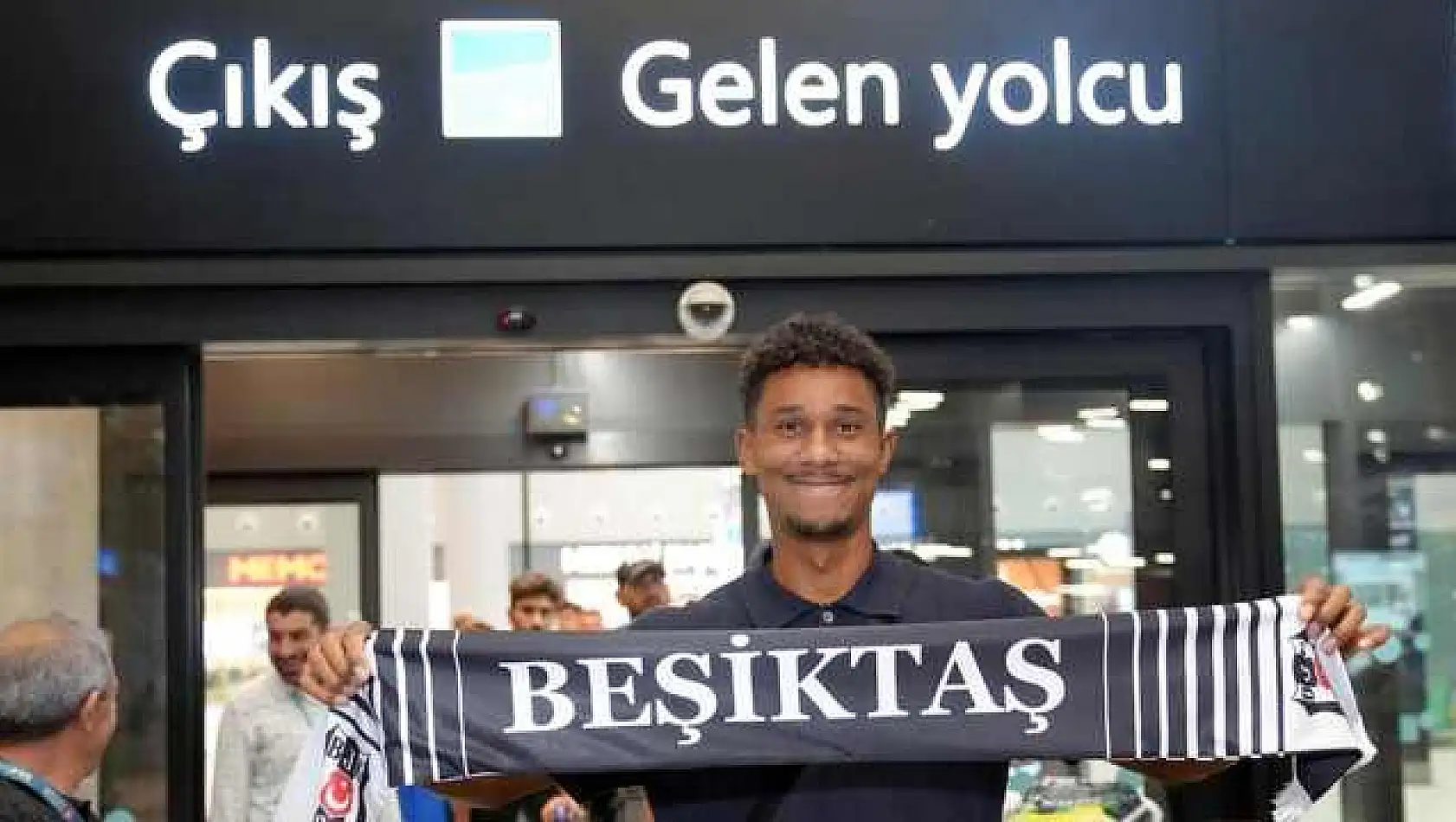 Beşiktaş'tan son dakika transfer açıklaması!