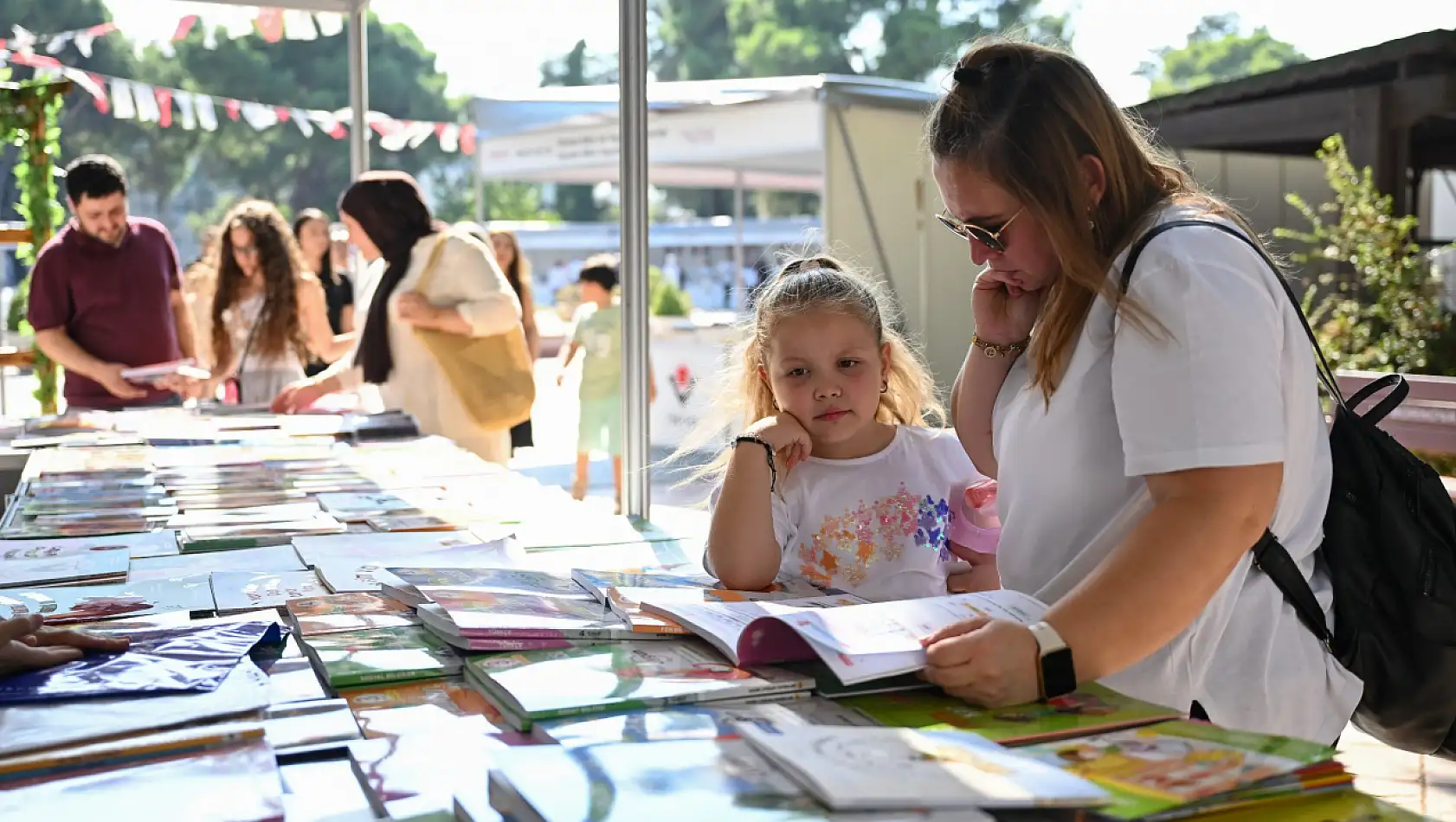 Bornova'da edebiyat coşkusu bitti mi?