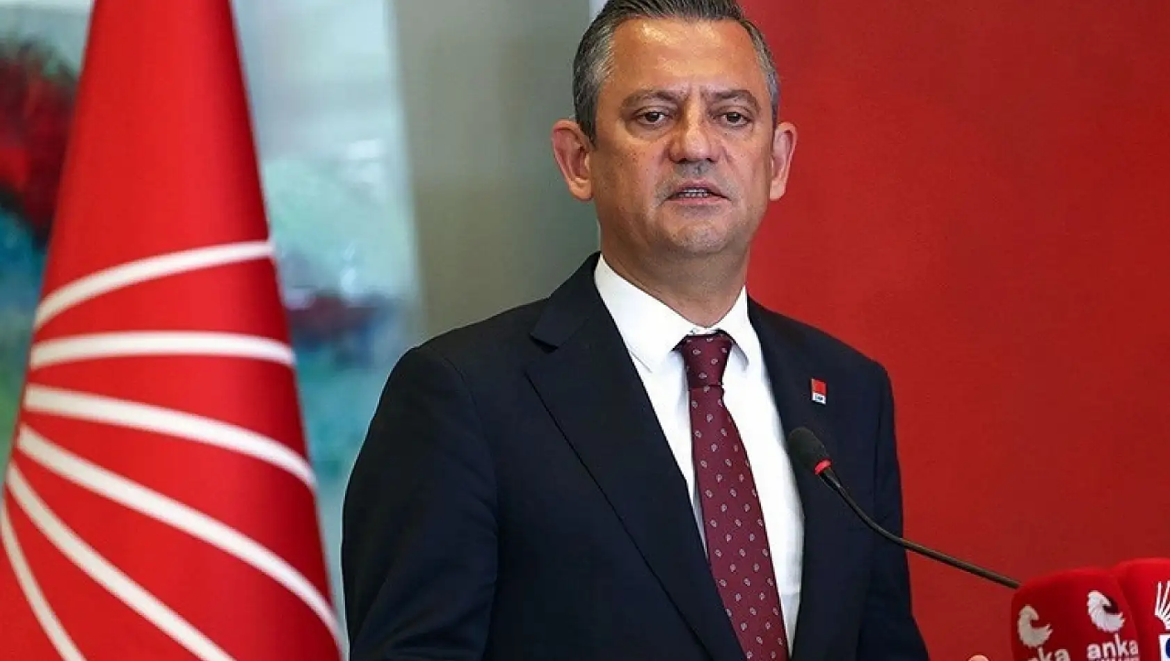 CHP lideri Özel'den kayyum atamalarına sert tepki 