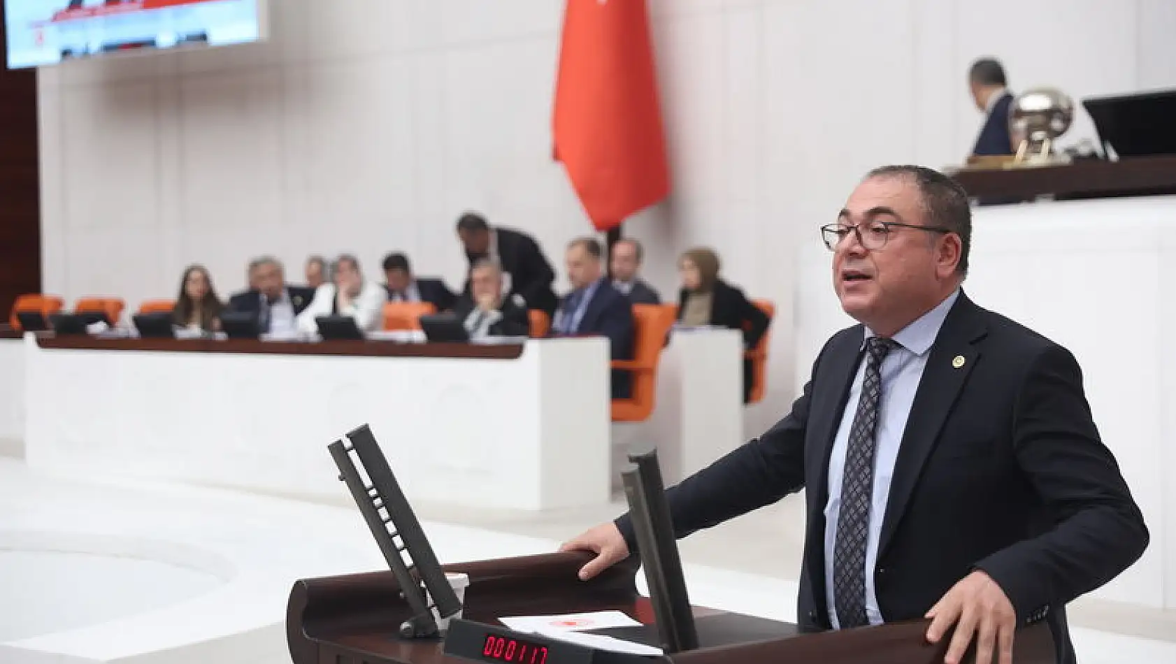 CHP’li Karakoz: Milleti perişan ettiniz. Zamları geri çekin!