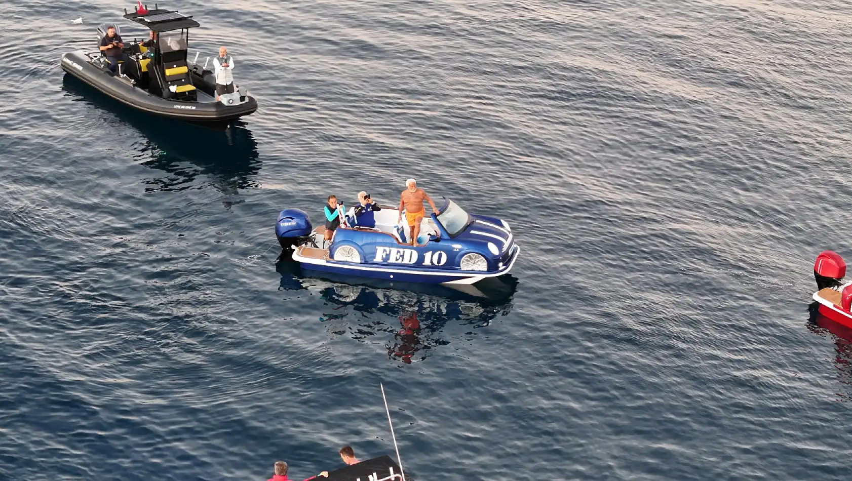 Fedon, sezonu Çeşme'de kapattı: Yazı ben başlatır ben bitiririm