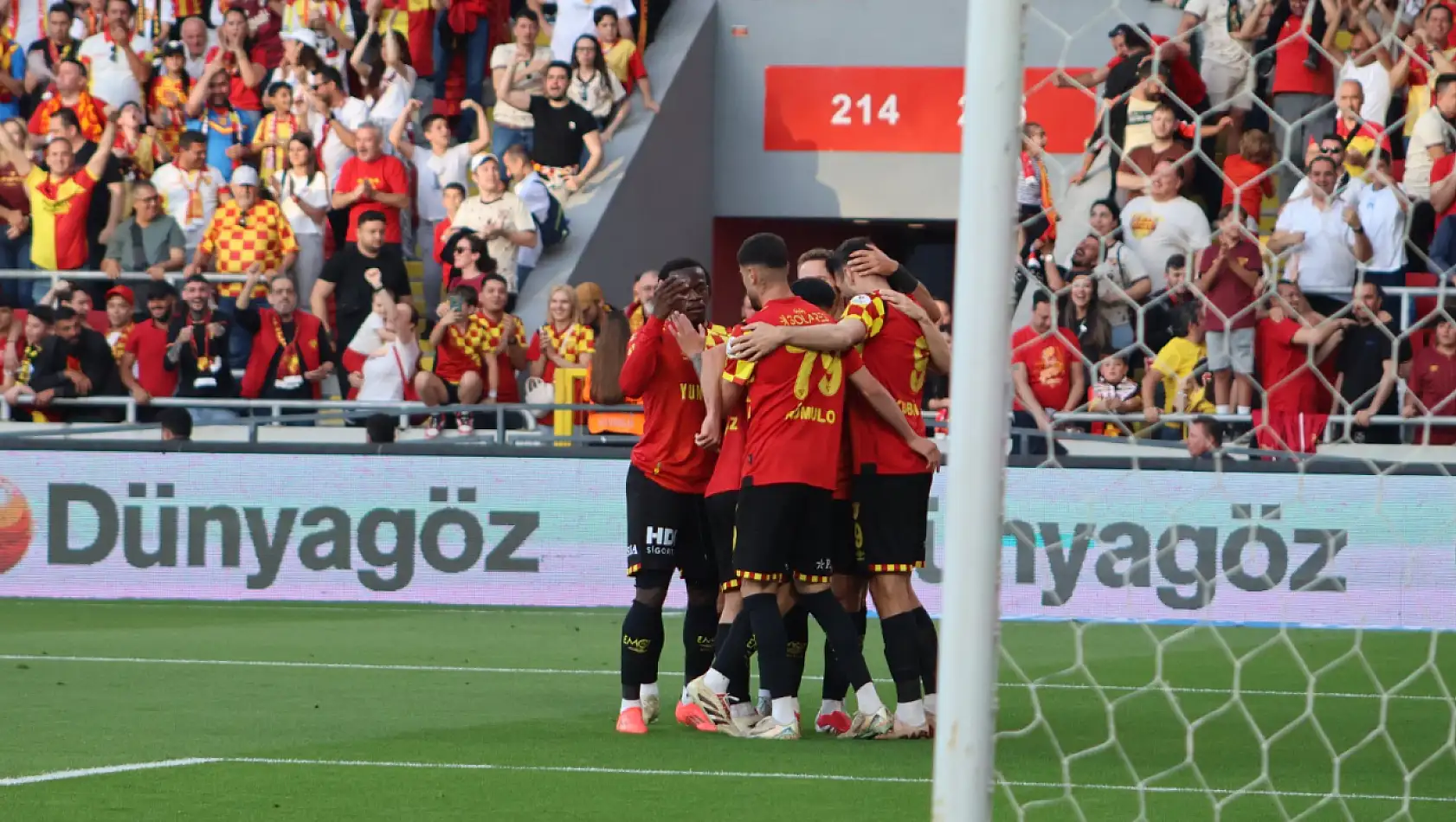 Göztepe-Hatayspor maçında beraberlik ilk yarı sonucu: 1-1