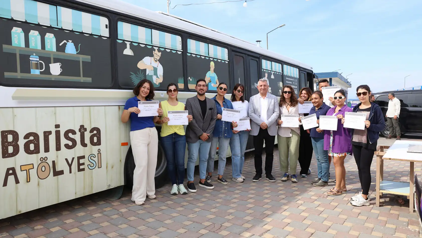 Güzelbahçe'de Barista Sertifikaları törenle dağıtıldı