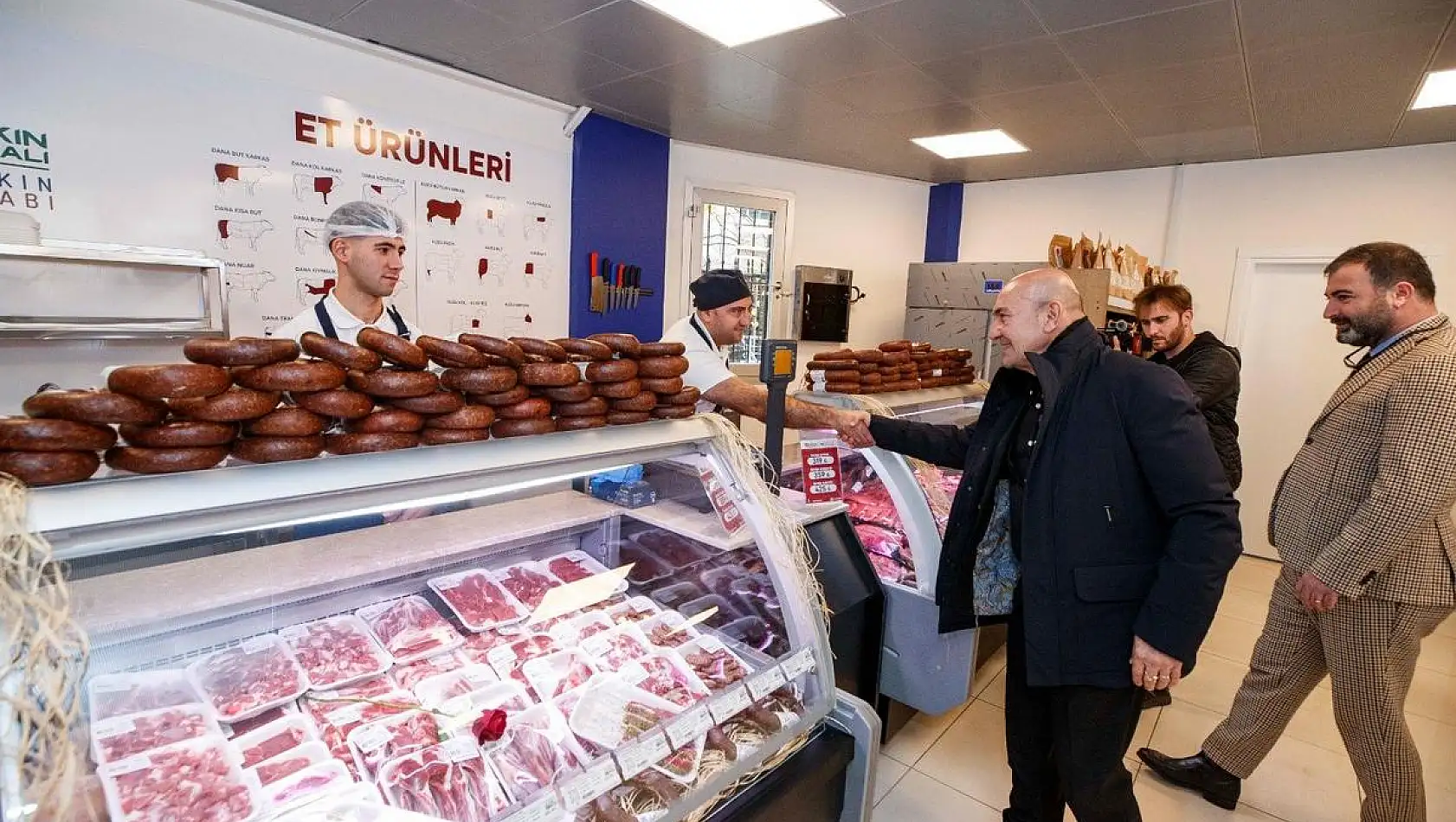 Halkın Kasabı ve Halkın Bakkalı’ndan vatandaşa destek!