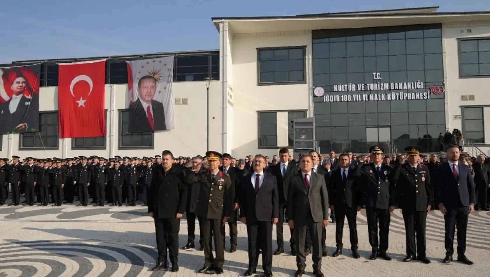 Iğdır'da 10 Kasım Atatürk'ü anma töreni 