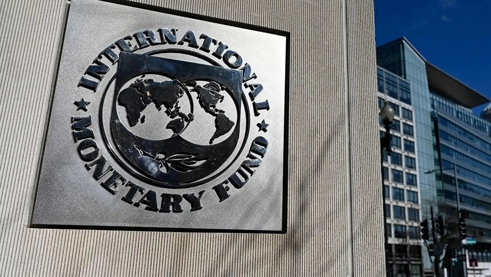 IMF, Türkiye’nin büyüme tahminini 3,6’ya çıkardı