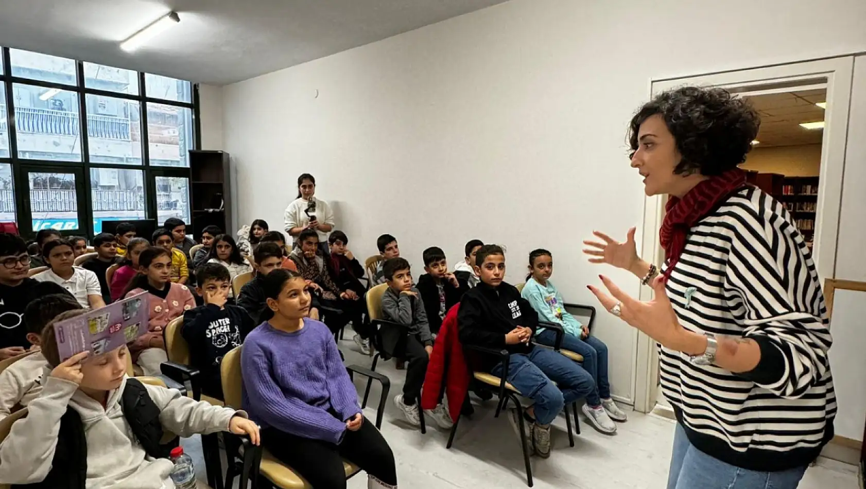 İzmir'de çocuklar için Masal Atölyesi