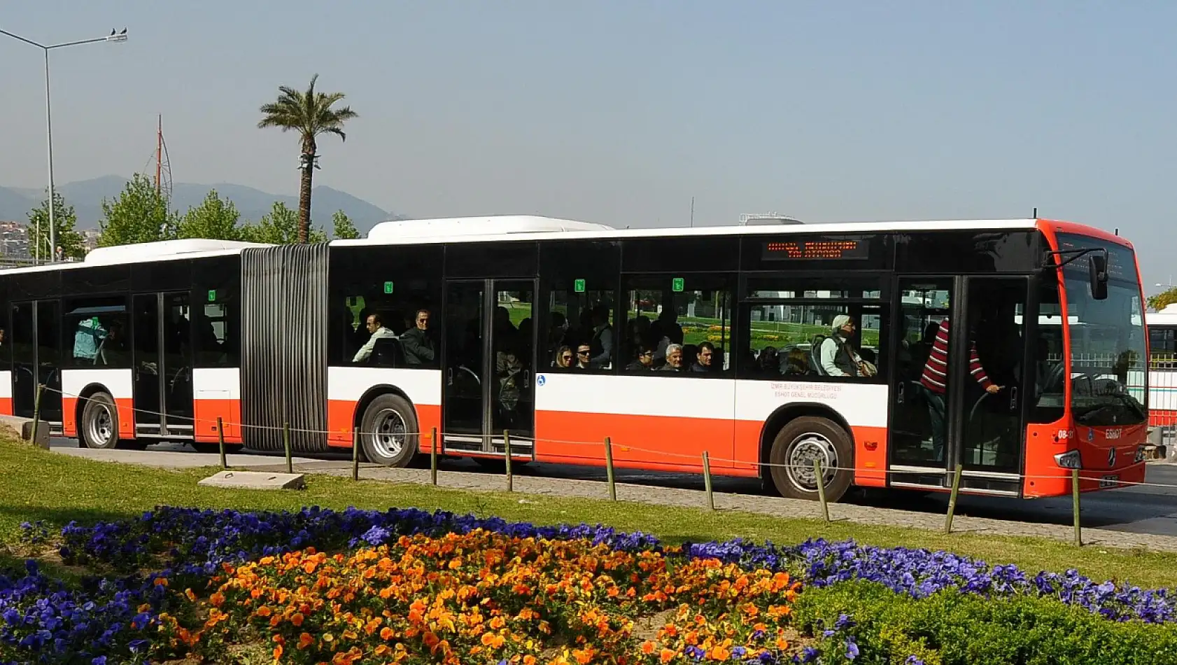 İzmir Havaş saatleri| 204 Nolu Bornova Metro - Adnan Menderes Havalimanı hareket saatleri