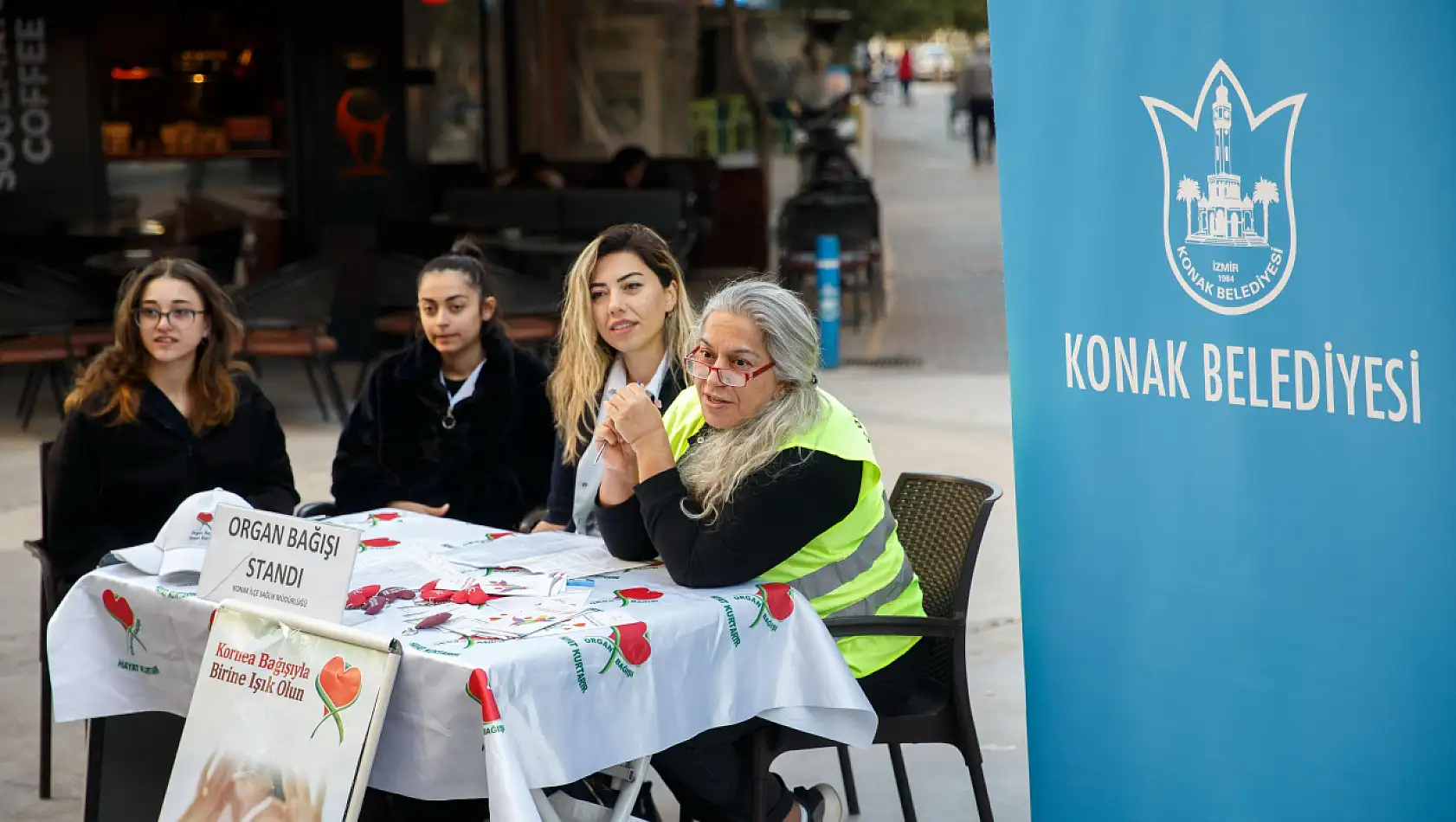 İzmir Konak'ta organ bağışı farkındalığı için adım atıldı