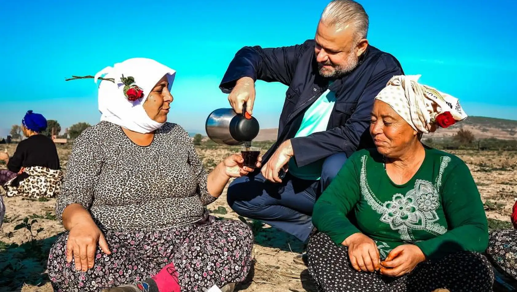 Kadın Çiftçiler Gününde çaylar Başkan Vekili Pehlivan’dan