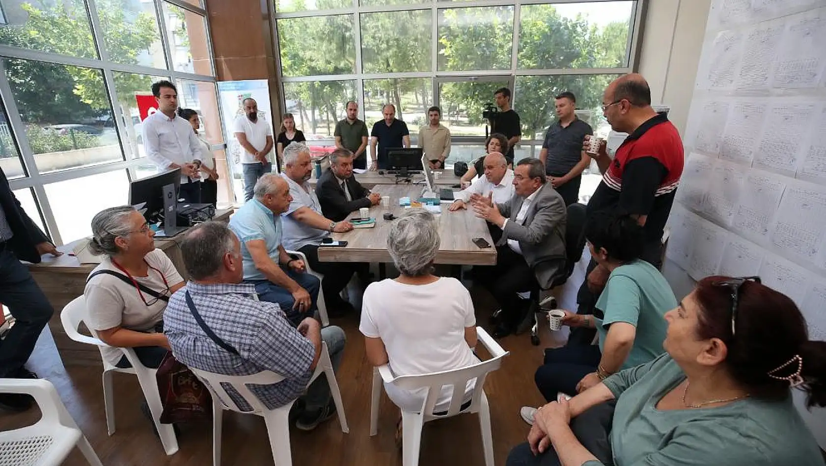 Konak Belediyesi Gültepe planlarını mahalle mahalle askıya çıkardı