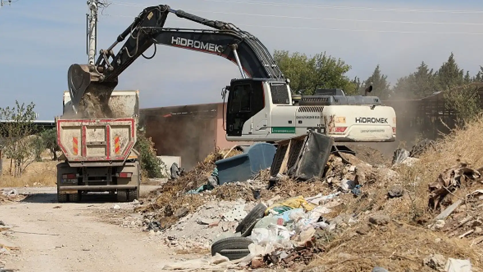 Menderes'te çevre temizliği için seferberlik başlatıldı