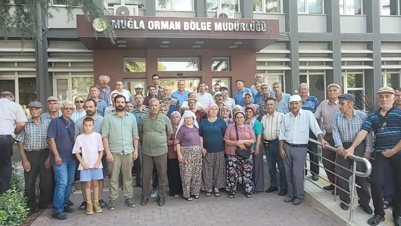 Muğla’da ÇED toplantısına köylüler engelledi