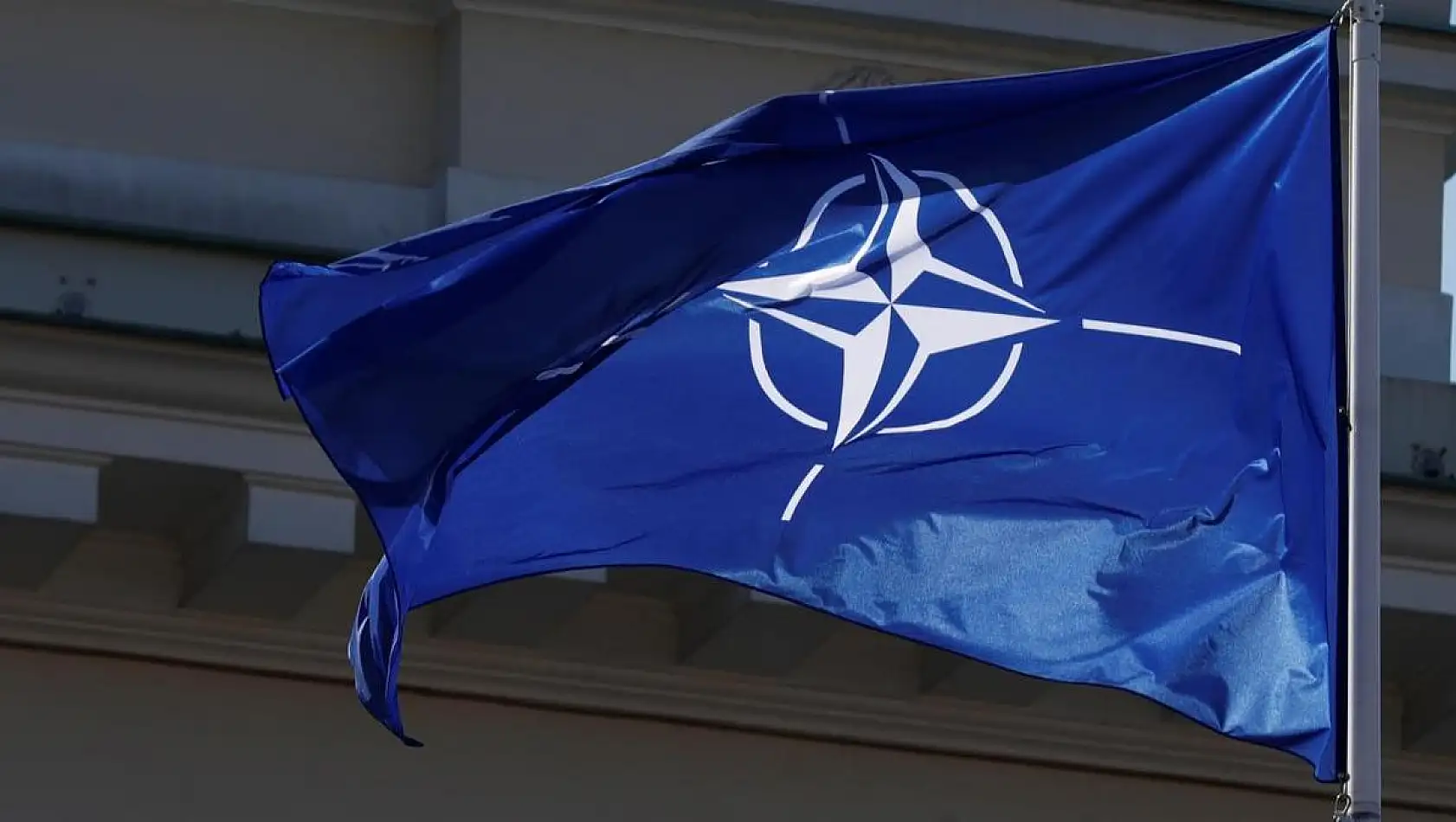 NATO Genel Sekreteri Stoltenberg Prag’da