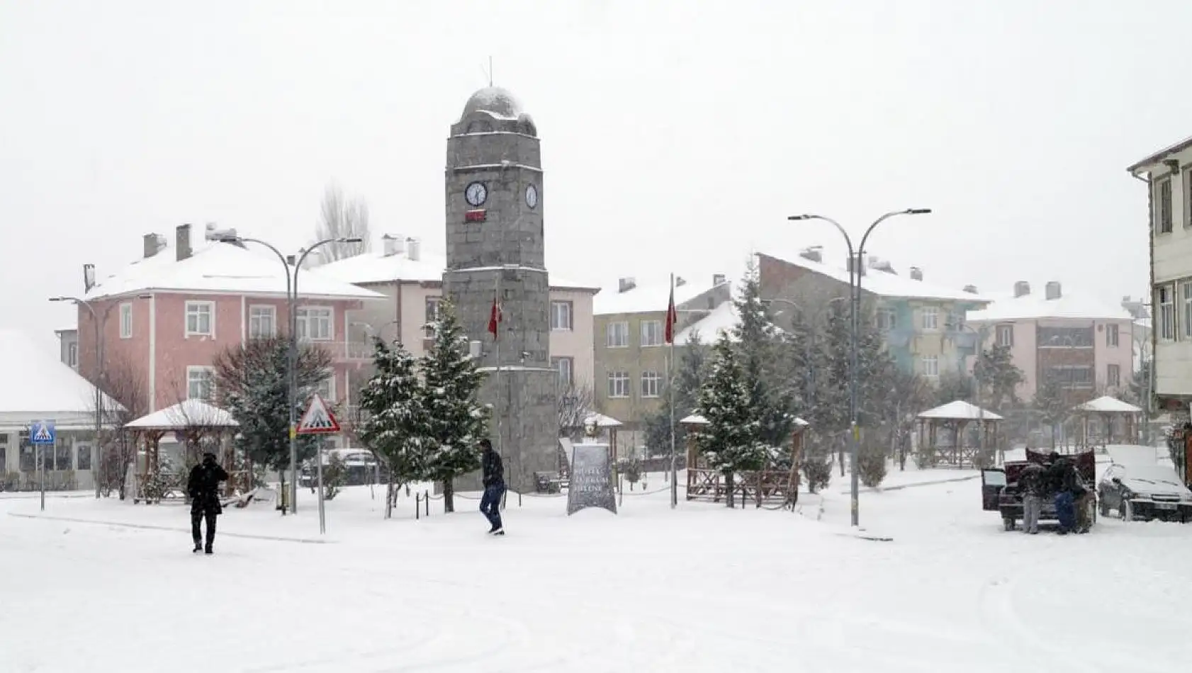 Nisan ayında Tokat’a kar sürprizi