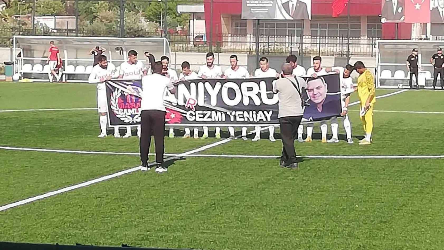 Ödemişspor, Balçova maçı öncesinde duygusal bir an yaşadı