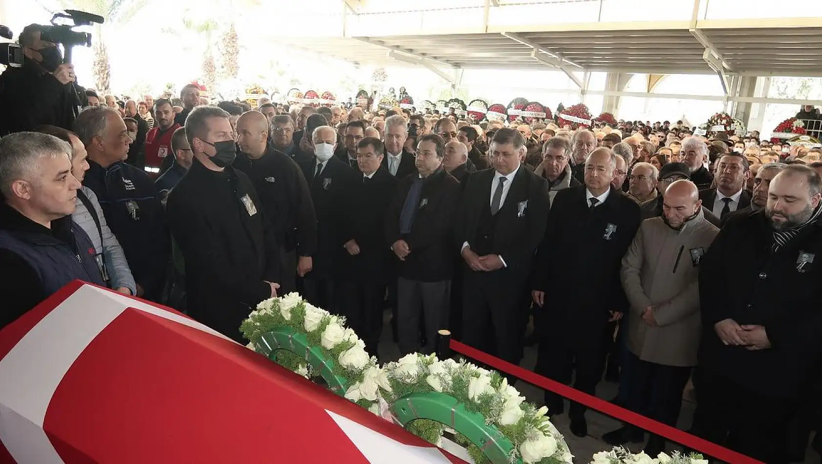 Selçuk Yaşar’a İzmir’in vedası