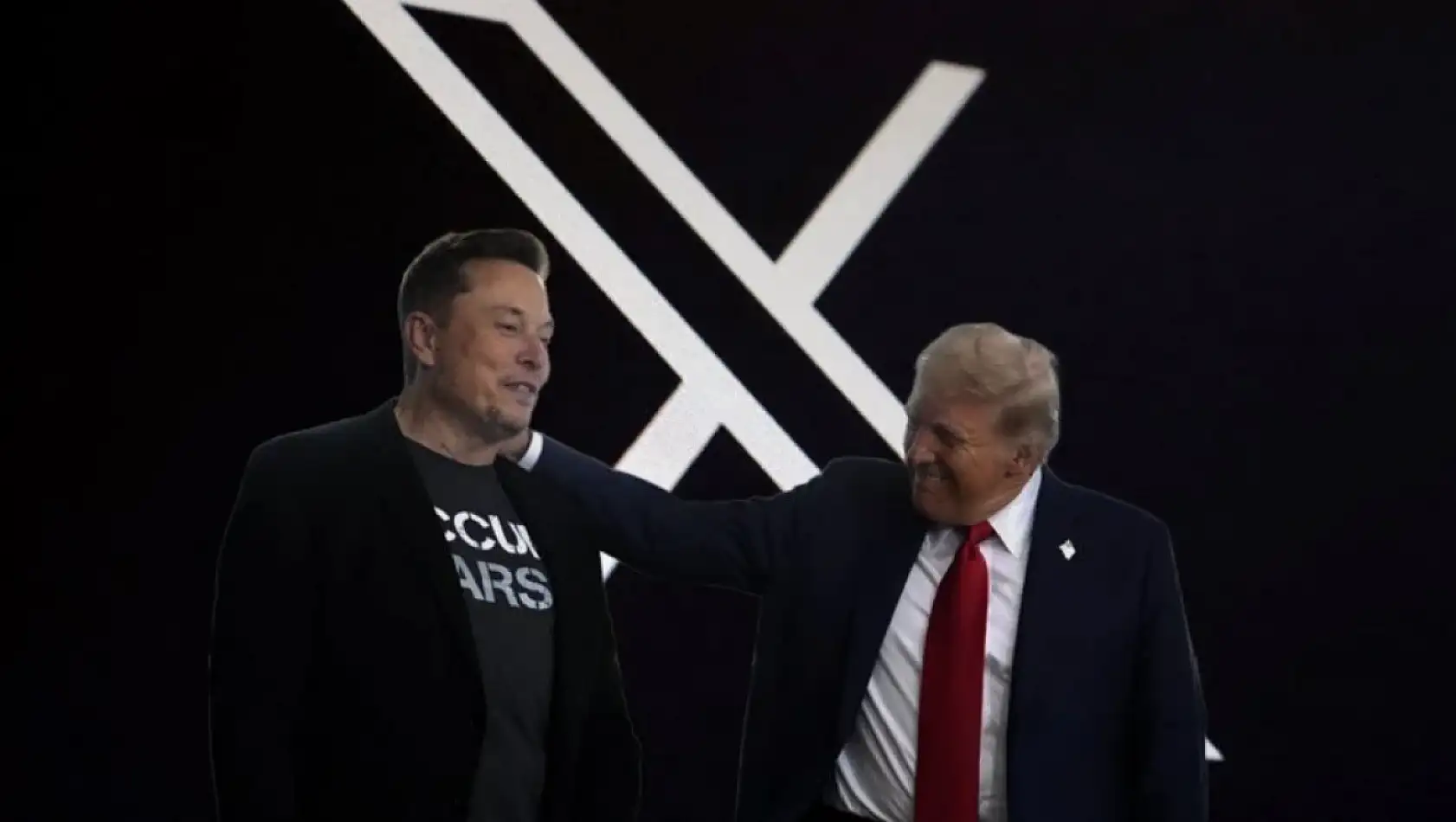 Trump ve Musk'ın güç birliği: X'in çöküşü başladı mı?