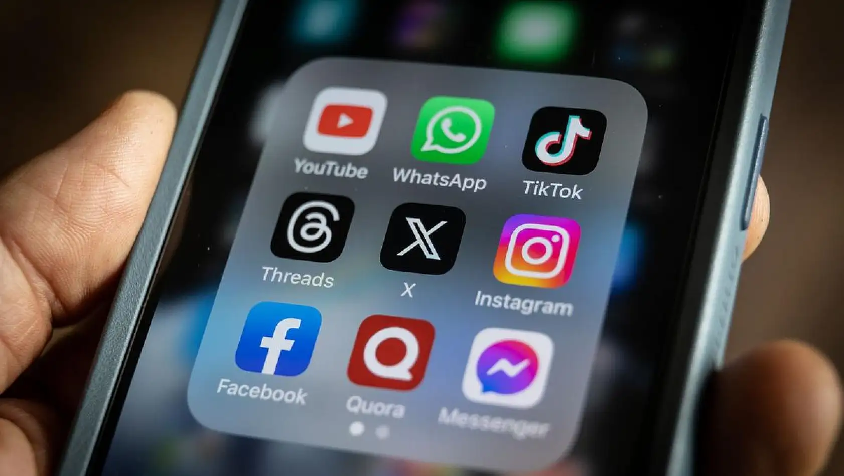 X, Facebook, Instagram, Tiktok’a AKP düzenlemesi geliyor