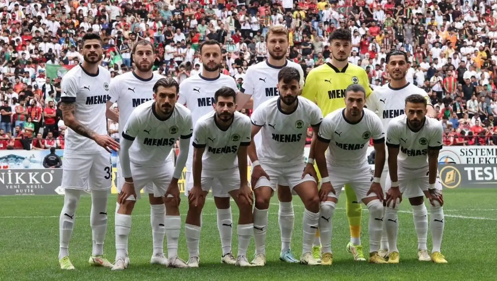 Yılmaz Vural yönetimindeki Menemen FK sezonu tamamladı