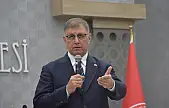 Cemil Tugay: 'İzmir diz çökmez!'