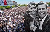 Ferdi Zeyrek'e Manisa'da on binlerin gözyaşlı vedası