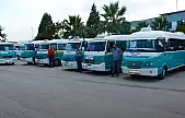İzmir'de grev ulaşımı felç etti, ESHOT'ların yükü minibüslere kaldı