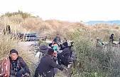 İzmir'de Sahil Güvenlik'ten kaçış yok: İHA tespit etti, kara ekipleri yakaladı!