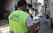 Konak'ta kurban bereketi kapı kapı