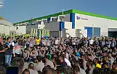 TPI Kompozit'te grev ateşi yandı: İzmir'de 2.300 işçi ayakta!