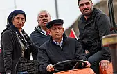Yozgat'ta çiftçiler konuştu, ankette AK Parti eridi! CHP arayı kapatıyor