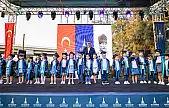 Yuvamız İzmir'de mezuniyet coşkusu!