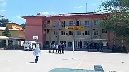 Son dakika! Lise' de silahlı saldırı: Ölüler var