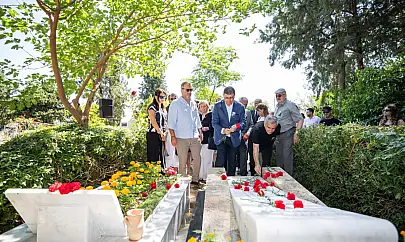 Ahmet Piriştina kabri başında anıldı