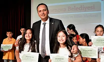 Bilimle ilk adım: Bornova'da mezuniyet coşkusu