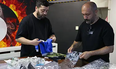 Giysi kumbaraları umuda açıldı