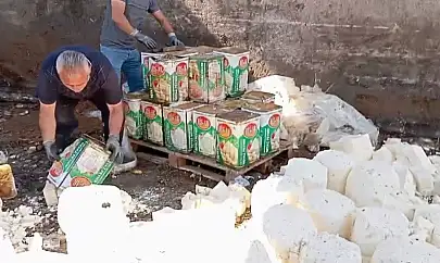 İzmir'de gıda katliamı: Tonlarca tarihi geçmiş ürün ele geçirildi!