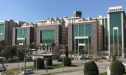 İzmir'de kan donduran cinayet! Eşi, sevgilisi ve tetikçi mahkemede