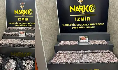İzmir'de nefes kesen operasyon! Araçta ve evde bulunanlar şoke etti
