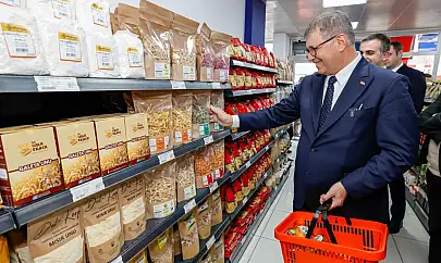 İzmirlinin bütçe dostu İZMAR büyüyor: Üçüncü şubesini açacak!