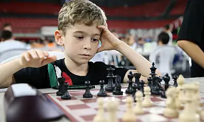 Karşıyaka'da satranç fırtınası esti!