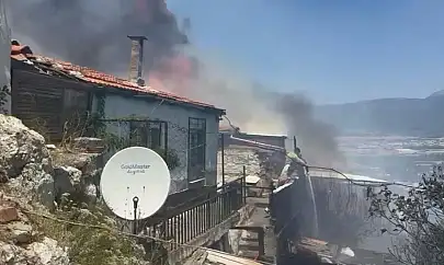 Kemalpaşa'da bahçede yakılan ateş yangına neden oldu!