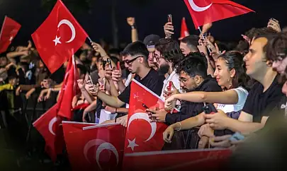 Rap, spor ve coşku Bayraklı'da buluştu!